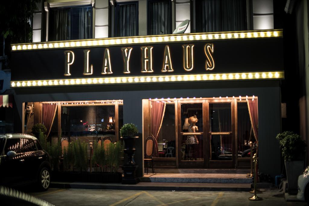 Playhaus Thonglor Hotel Bangkok Buitenkant foto